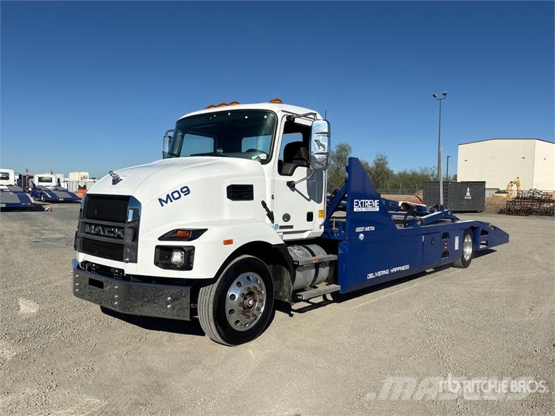 Mack MD 4x2 Car Carrier Truck Evakuatori