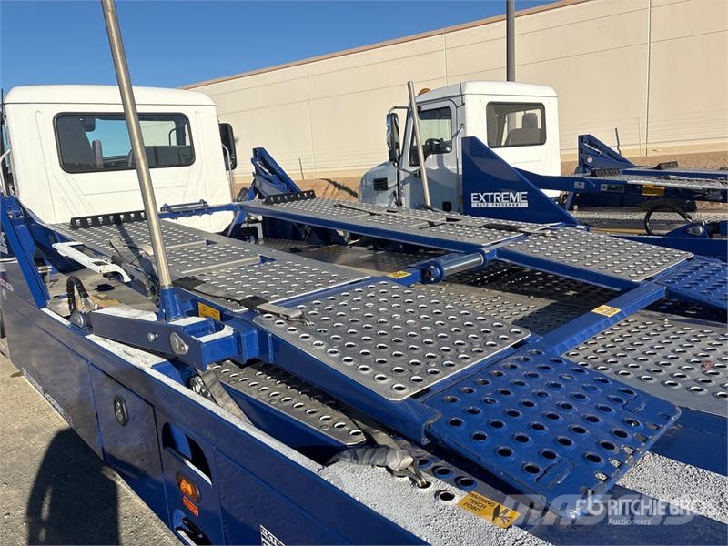 Mack MD 4x2 Car Carrier Truck Evakuatori
