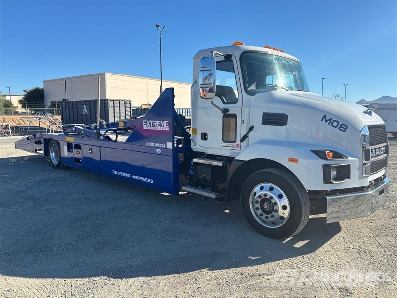 Mack MD 4x2 Car Carrier Truck Evakuatori