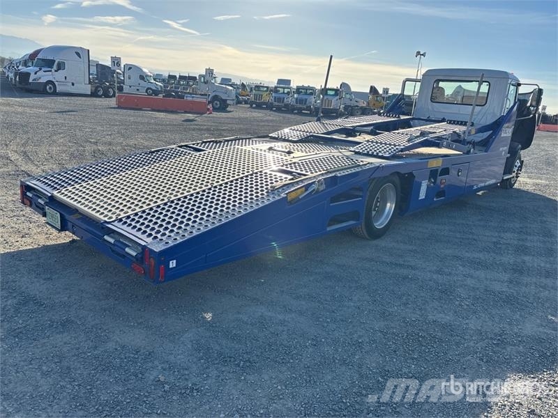 Mack MD 4x2 Car Carrier Truck Vehicle transporters