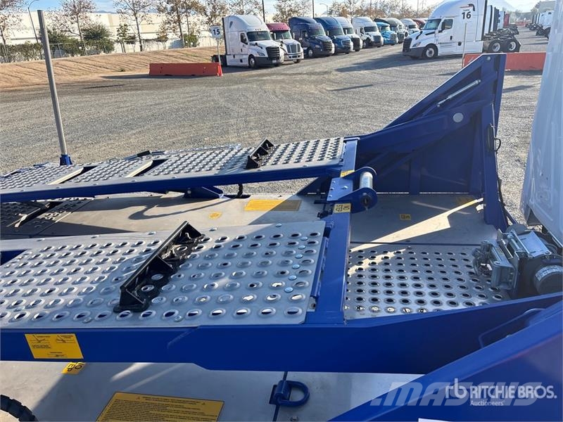 Mack MD 4x2 Car Carrier Truck Vehicle transporters