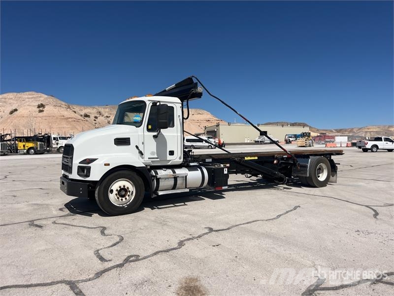 Mack MD642 4x2 Roll-Off Truck Portaalsysteem vrachtwagens
