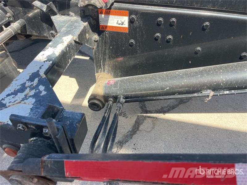 Mack MD642 4x2 Roll-Off Truck Portaalsysteem vrachtwagens