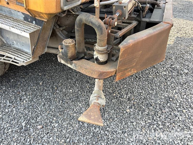Mack MR688S 6x4 Water Truck (Inoperable) Поливочные машины