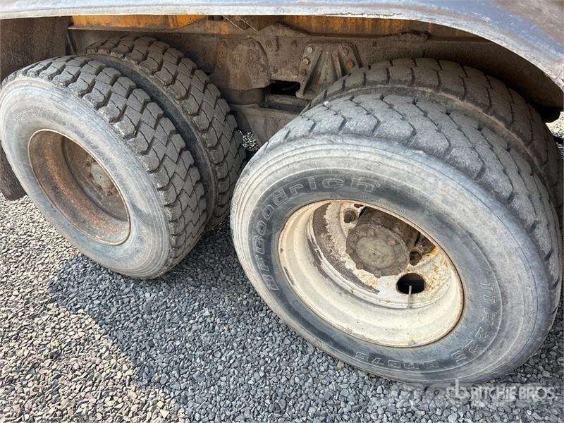 Mack MR688S 6x4 Water Truck (Inoperable) Поливочные машины