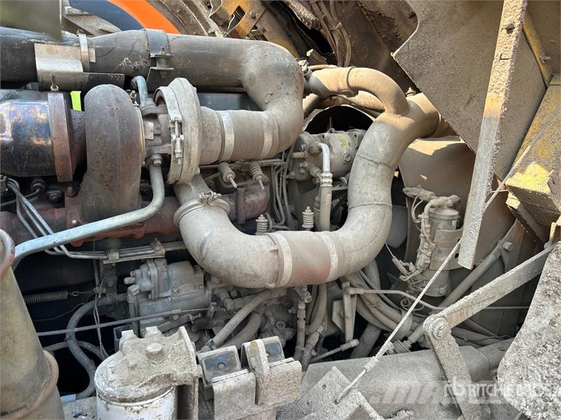Mack MR688S 6x4 Water Truck (Inoperable) Поливочные машины