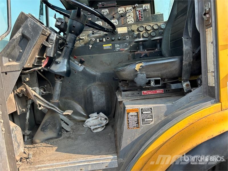 Mack MR688S 6x4 Water Truck (Inoperable) Поливочные машины