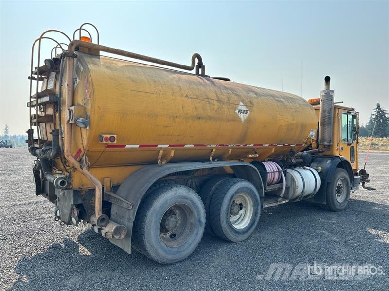 Mack MR688S 6x4 Water Truck (Inoperable) Поливочные машины