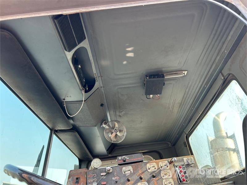 Mack MR688S 6x4 Water Truck (Inoperable) Поливочные машины