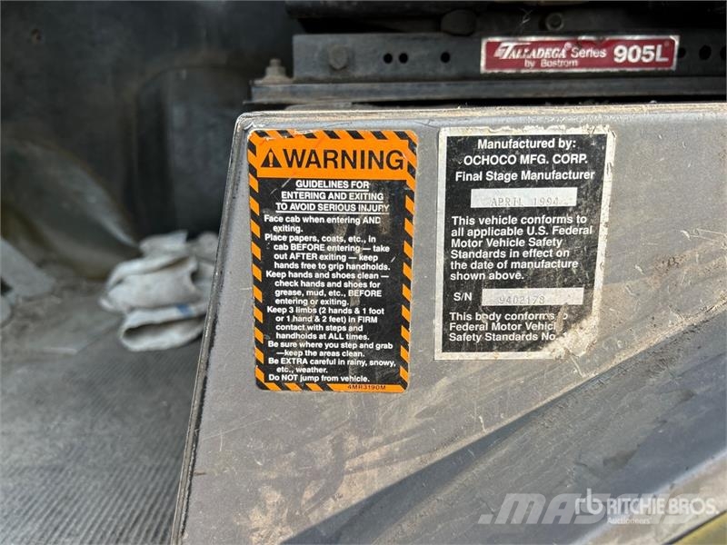 Mack MR688S 6x4 Water Truck (Inoperable) Поливочные машины