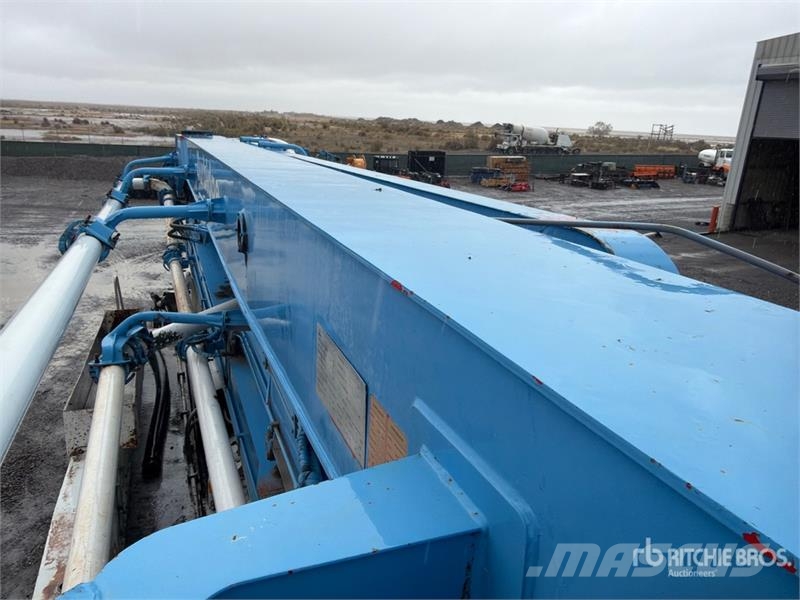Mack MRU613 Kamioni mešalice za beton