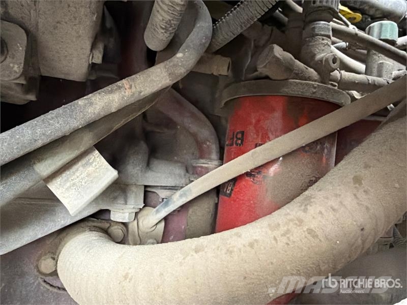 Mack MRU613 Kamioni mešalice za beton