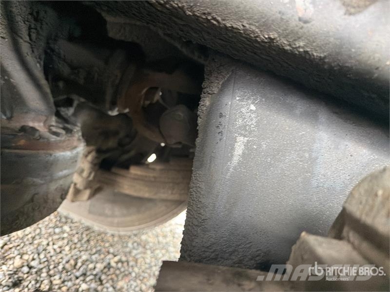 Mack MRU613 Kamioni mešalice za beton
