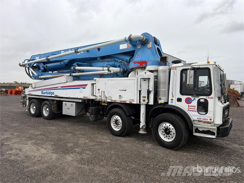 Mack MRU613 Kamioni mešalice za beton