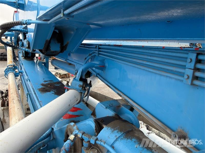 Mack MRU613 Kamioni mešalice za beton