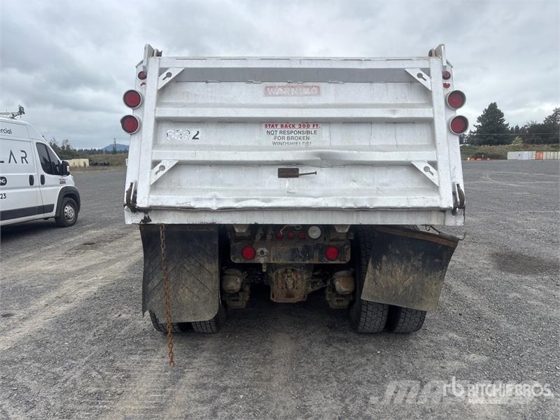 Mack RD688S Camion benne
