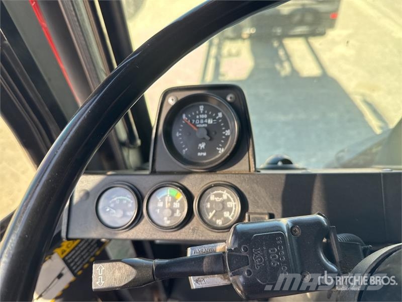Mack S61SX on Mack T-63130 12x4 Concrete Pump Truck 混凝土搅拌车