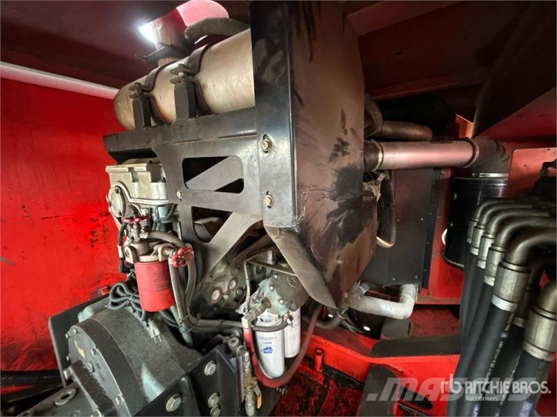 Madill 3800C Лісонавантажувачі