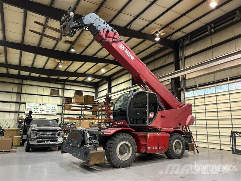 Magni RTH 13.26 Telehandler مناولات متداخلة