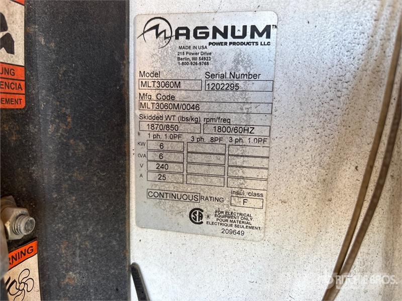 Magnum MLT3060M Apšvietimo bokšteliai