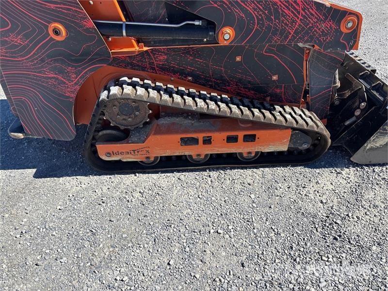 Manitou 1050RT Compact Track Loader Kompaktlastare