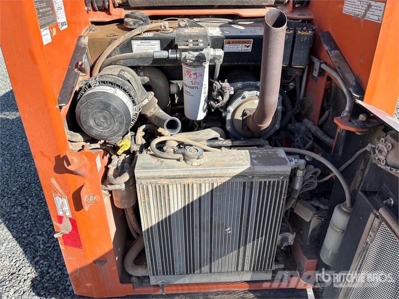 Manitou 1050RT Compact Track Loader Chargeuse compacte