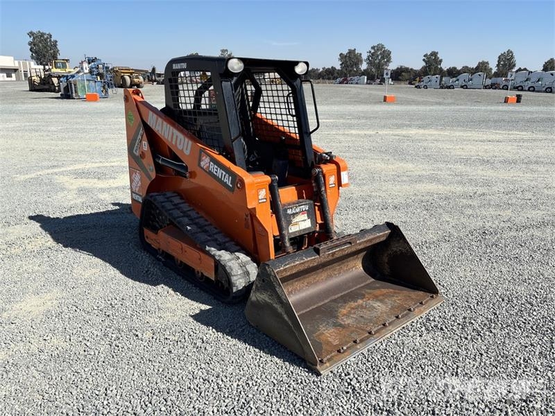 Manitou 1050RT Compact Track Loader لوادر انزلاقية التوجيه
