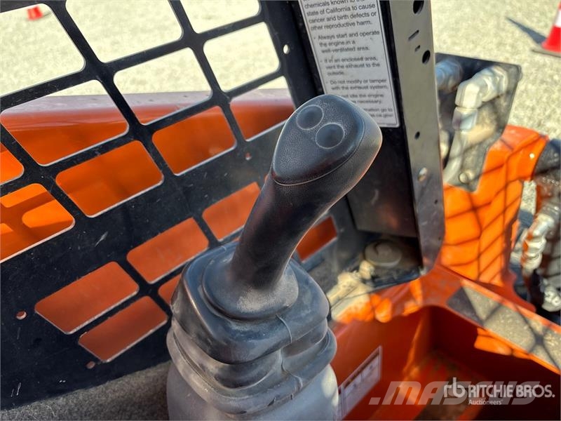 Manitou 1050RT Compact Track Loader Chargeuse compacte