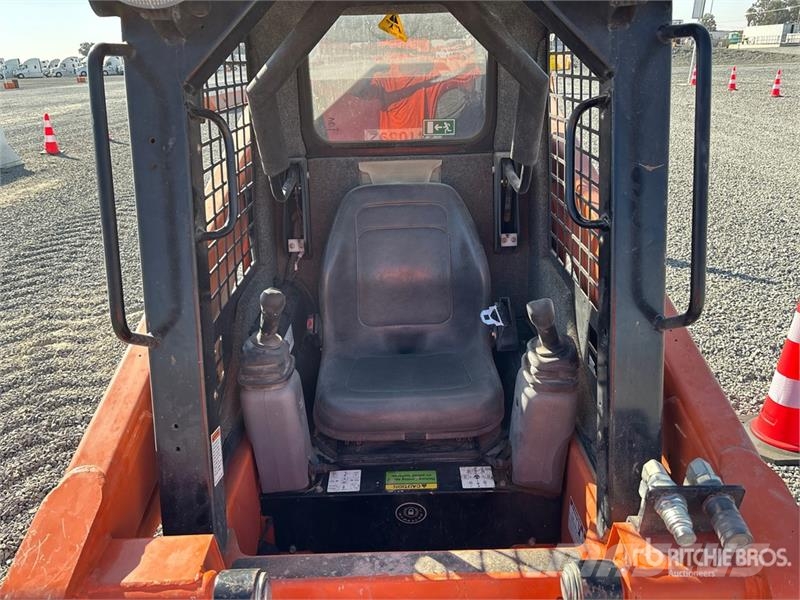 Manitou 1050RT Compact Track Loader Chargeuse compacte