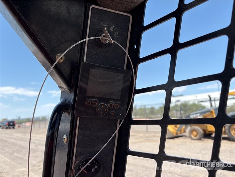 Manitou 1050RT Compact Track Loader Kompaktlastare