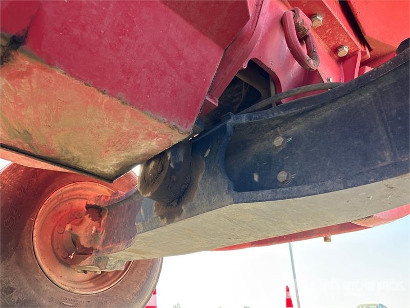 Manitou M40-2T 8190 lb 4x2 Rough Terrain Forklift Vanterenski viljuškar