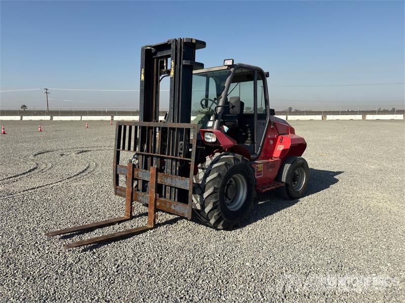 Manitou M40-2T 8190 lb 4x2 Rough Terrain Forklift Vanterenski viljuškar