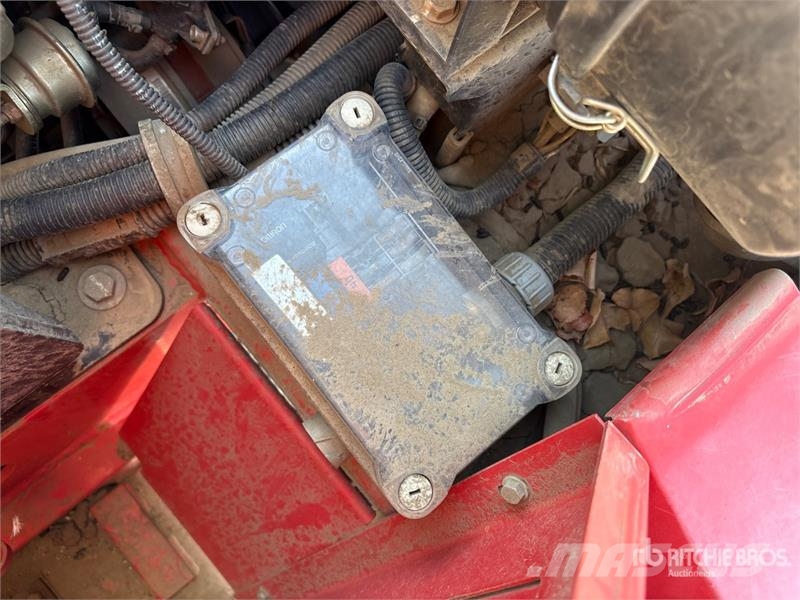 Manitou M40-2T 8190 lb 4x2 Rough Terrain Forklift Vanterenski viljuškar