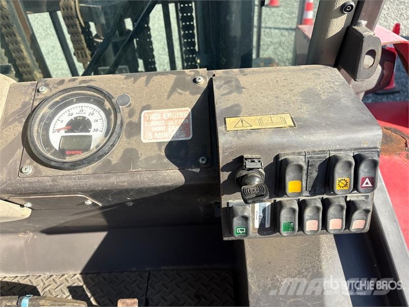 Manitou M40-2T 8190 lb 4x2 Rough Terrain Forklift Vanterenski viljuškar