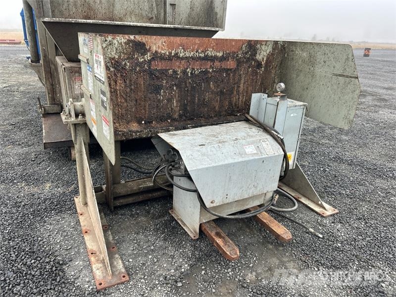 Marathon RJ250 Trash Compactor Egyéb mezőgazdasági gépek