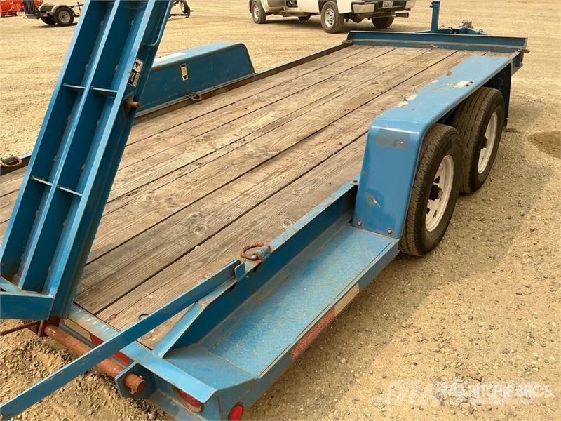  Marksman RBET80X1699 6600 lb 16 ft T/A Equipment T Reboques de transporte Auto