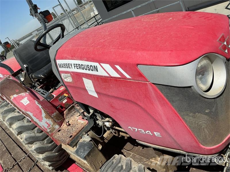 Massey Ferguson 1734E 4WD Utility Tractor Taajamatraktorit