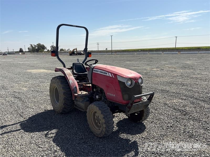 Massey Ferguson 1734E 4WD Utility Tractor Taajamatraktorit