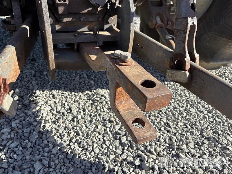 Massey Ferguson 6713 4WD Tractor 拖拉机/农用车
