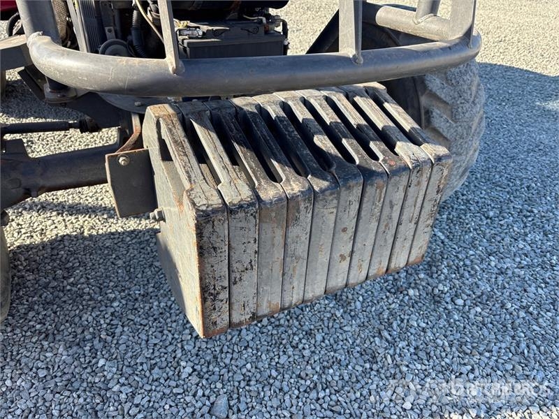 Massey Ferguson 6713 4WD Tractor 拖拉机/农用车