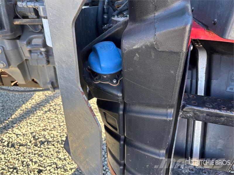 Massey Ferguson 6713 4WD Tractor 拖拉机/农用车