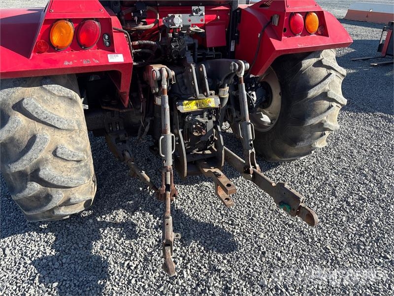 Massey Ferguson 6713 4WD Tractor 拖拉机/农用车