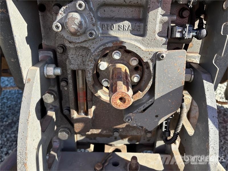 Massey Ferguson 6713 4WD Tractor 拖拉机/农用车