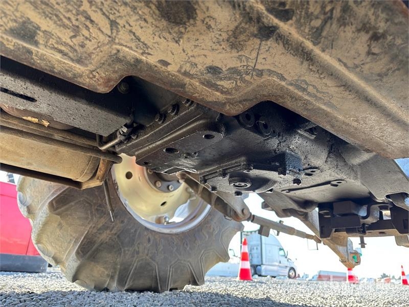 Massey Ferguson 6713 4WD Tractor 拖拉机/农用车
