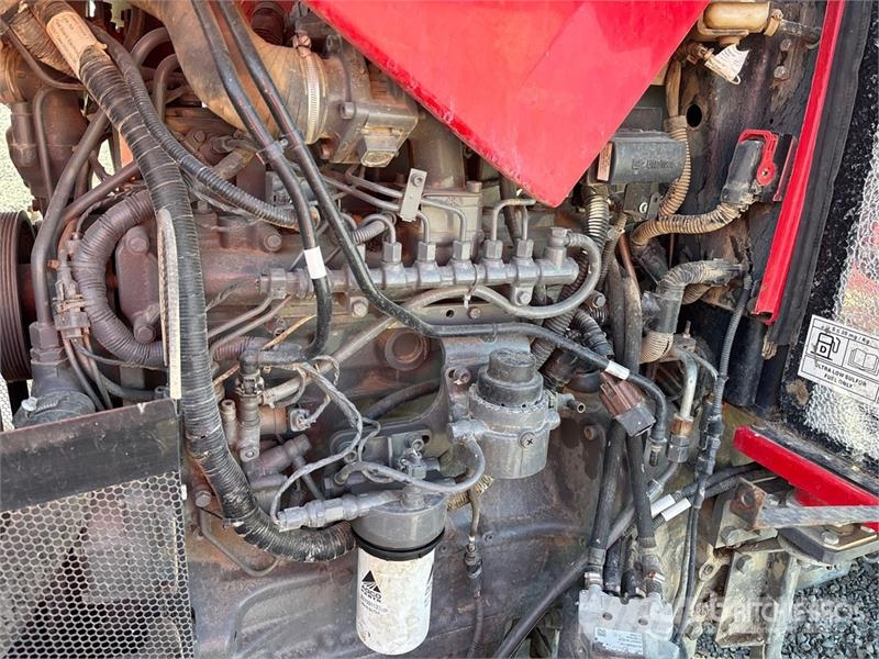 Massey Ferguson 6713NP4 2WD Tractor (Inoperable) Traktorji