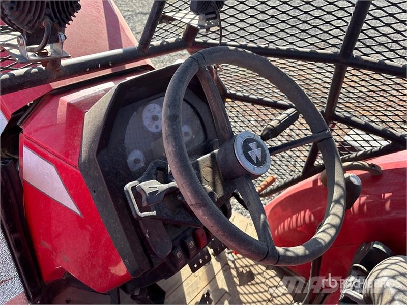 Massey Ferguson 6713NP4 2WD Tractor (Inoperable) Traktorji