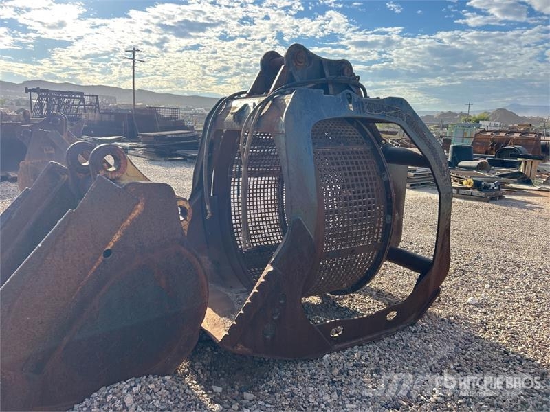 MB S18 S2 72 in Excavator Screening Bucket Screening buckets