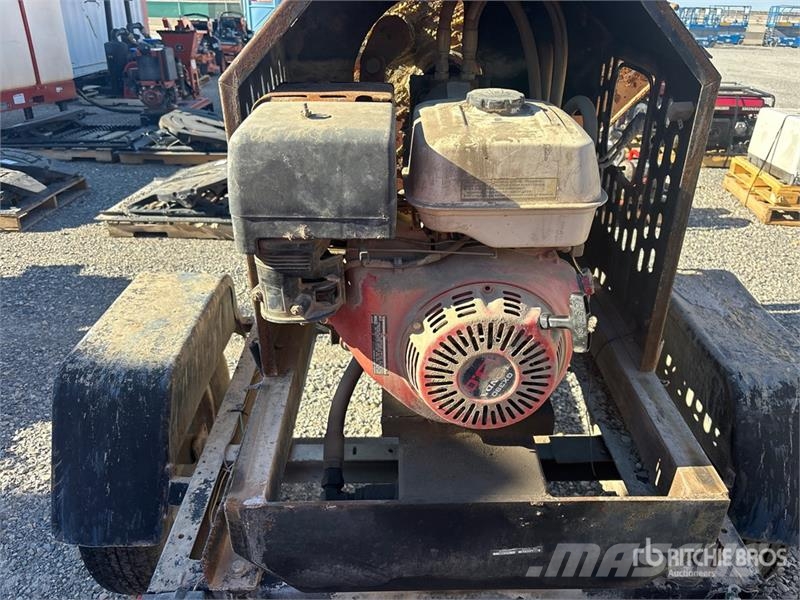 MBW MM121 Mortar and Grout Mixer Beton keverők