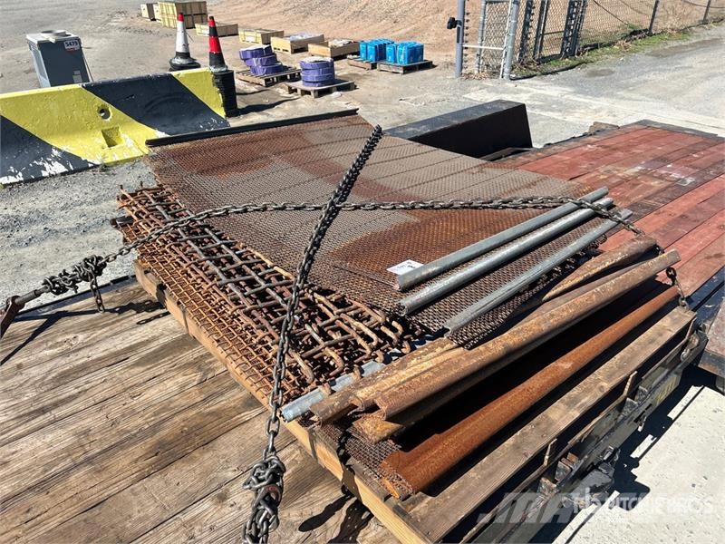 McCloskey S-190 Tracked Screen Plant Screeners