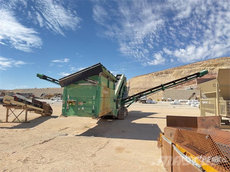 McCloskey S-190 Tracked 5 ft x 20 in Screen Plant スクリーン ふるい